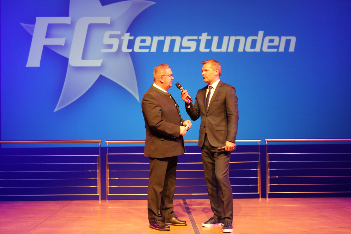 25 Jahre FC Sternstunden Gala Amberg 27.10.18 Martin Preuß, 2. Bürgermeister Amberg, und Tom Meiler