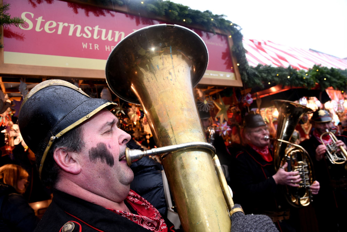 Christkindlesmarkt Nürnberg 2019 Norbert Neugirg und die Altneihauser Feierwehrkapell'n
