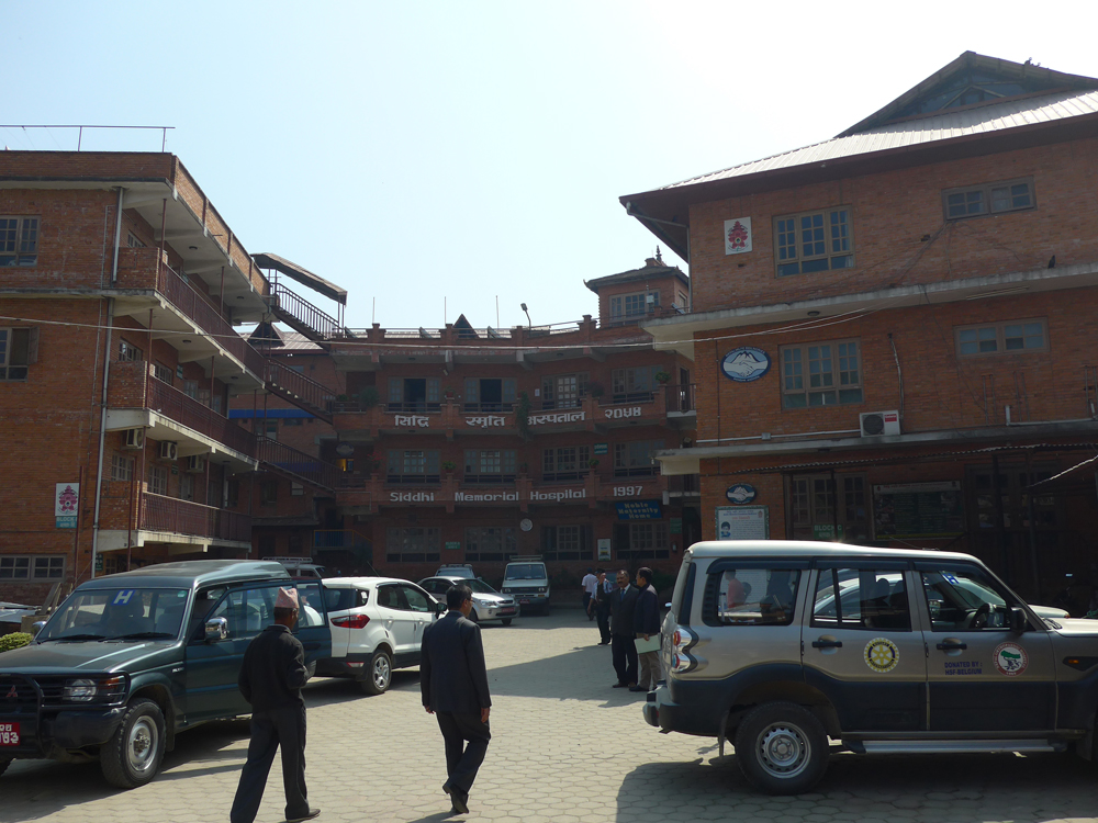 Projektbesuch Nepal 2016 Hermeler Lüddeckens Bhaktapur Shiddi Memorial Hospital