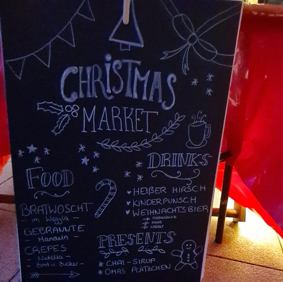 Weihnachtsmarktes auf der Dachterrasse in Fürth 2021
