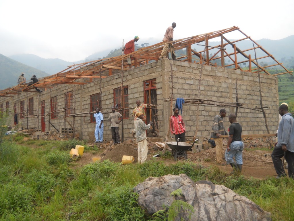 P89/2015 Bau einer Grundschule in Sanzi, Nord-Kivu, Demokratische Republik Kongo