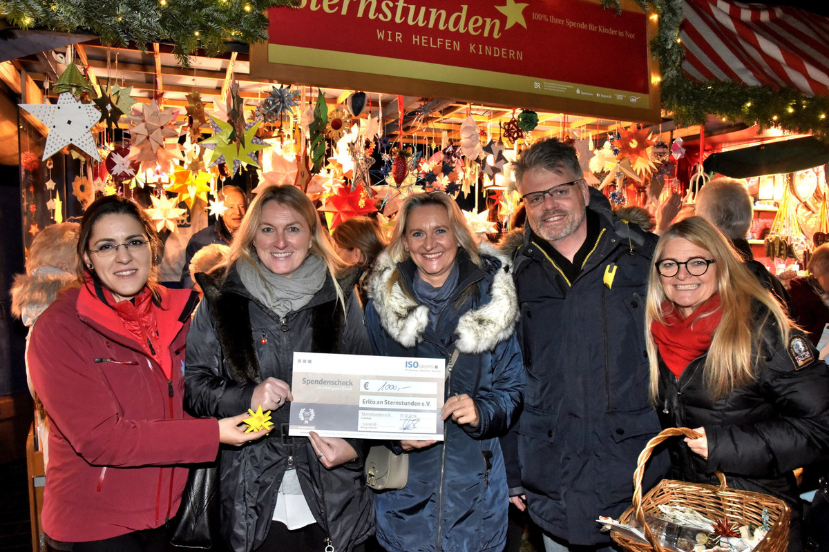 Christkindlesmarkt Nürnberg 2019, ISO-TRavel mit Christiane Stöckert (l.) und Sabine Krombholz (r.)