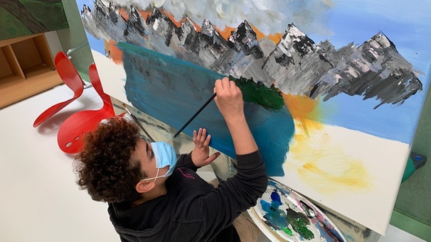 14-Jährige aus Garmisch-Partenkirchen malten Acrylbilder zur Sinfonie