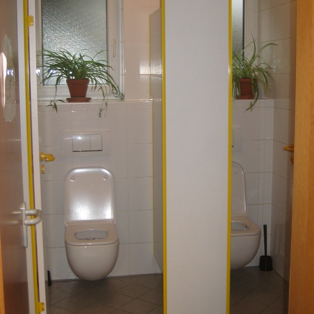 neue Toiletten