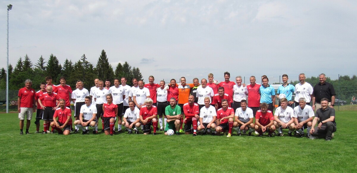 FC Sternstunden und Wolfsteiner Kickers