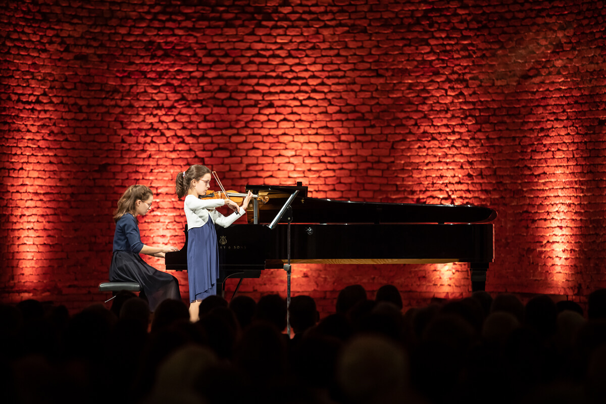 Jugend musiziert 2018 VKB Allerheiligen-Hofkirche München Cecilia und Cosima Querner