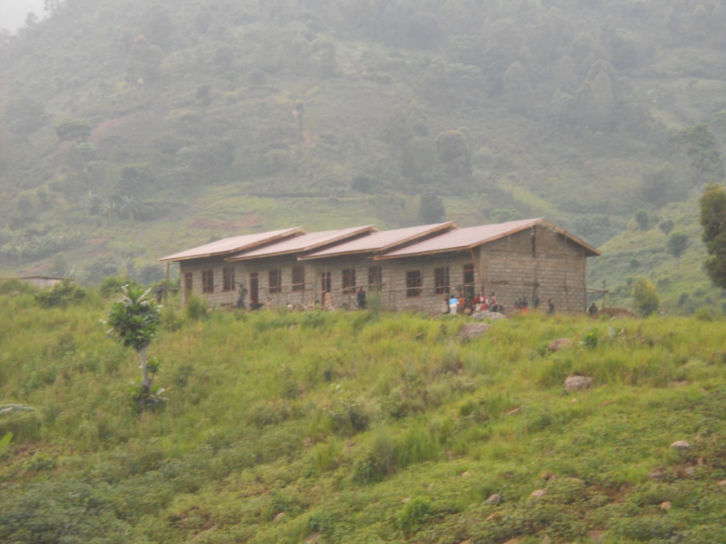 P89/2015 Bau einer Grundschule in Sanzi, Nord-Kivu, Demokratische Republik Kongo