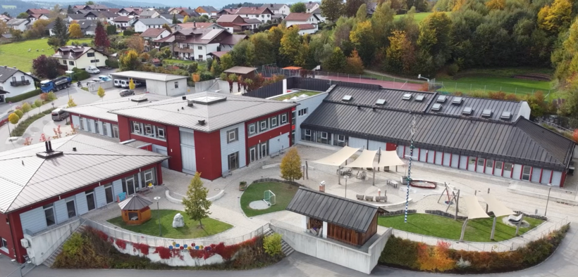 Pausenhof HPZ Schweinhütt