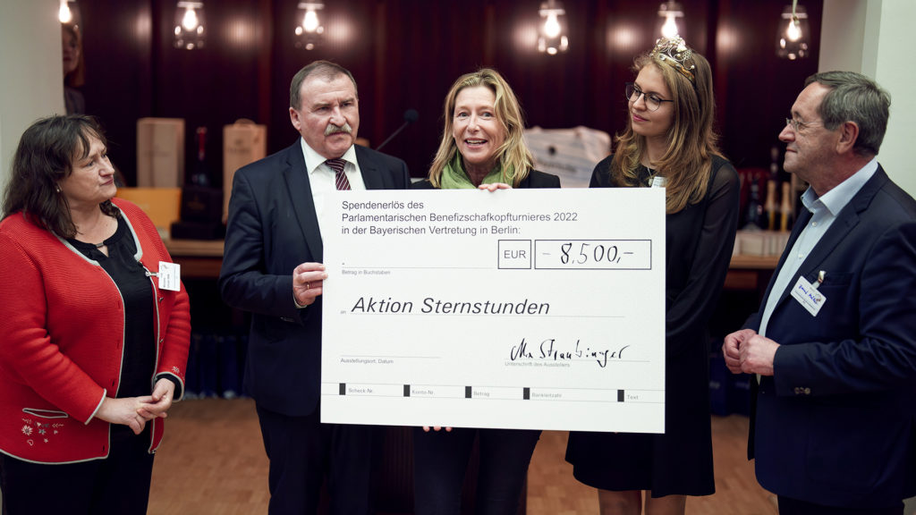 Parlamentarisches Benefizschafkopfturnier