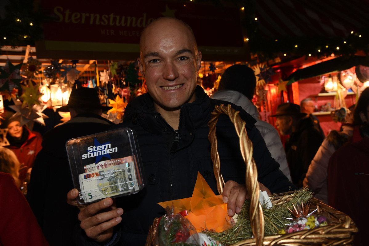 Christkindlesmarkt Nürnberg 2019 Triathlet Andreas Dreitz