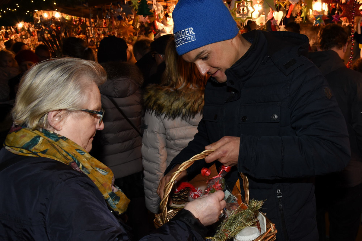 Christkindlesmarkt Nürnberg 2019 Triathlet Andreas Dreitz