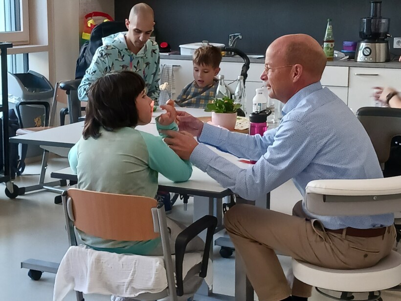 Partner MAZ 2023, Helfende Hände